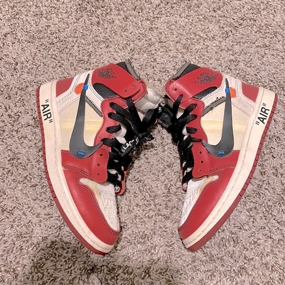 Jordan 1 retro high. Off-white Chicago - Picture 3 of 5